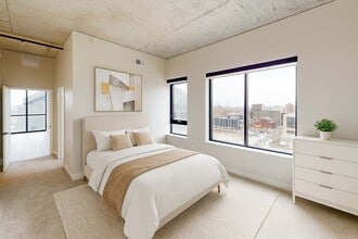 4th and Park in Minneapolis, MN - Foto de edificio - Building Photo