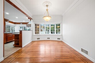 600 Oceanpoint Ave in Cedarhurst, NY - Building Photo - Building Photo