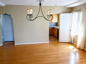 6 S 36th Pl in Long Beach, CA - Building Photo - Building Photo