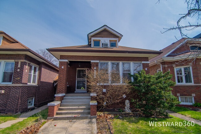 property at 7741 S Chappel Ave