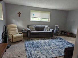 14 Viewpoint Dr, Unit 14w viewpoint dr Alex. Ky in Alexandria, KY - Building Photo