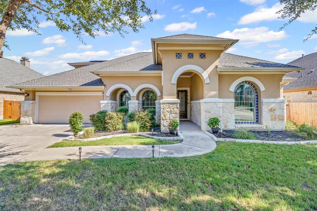 3211 Herradura Dr in Leander, TX - Building Photo