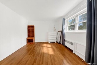 1879 Crompond Rd in Peekskill, NY - Building Photo - Building Photo
