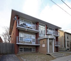 16 Windermere Ave in Toronto, ON - Building Photo