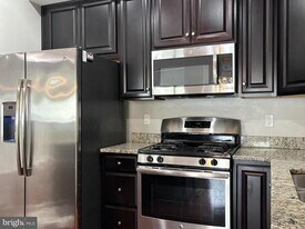 88 Sundance Dr in Trenton, NJ - Building Photo