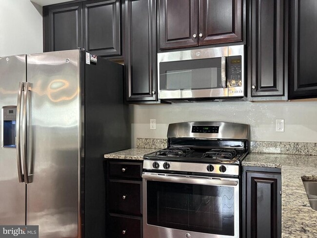 property at 88 Sundance Dr