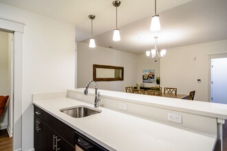 1002 Run Hill Ct in Kill Devil Hills, NC - Building Photo - Building Photo