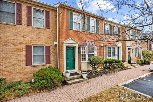 property at 1183 N Vernon St