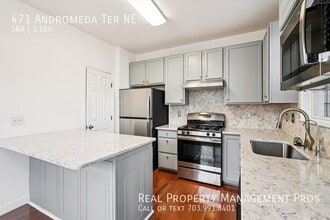 471 Andromeda Terrace NE in Leesburg, VA - Building Photo - Building Photo