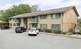 3765 Crown Point Rd, Unit 4 in Jacksonville, FL - Building Photo
