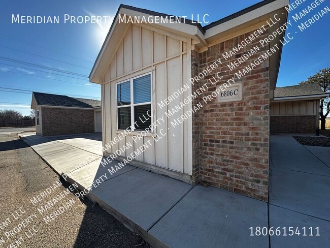 6806 4th St in Lubbock, TX - Building Photo - Building Photo