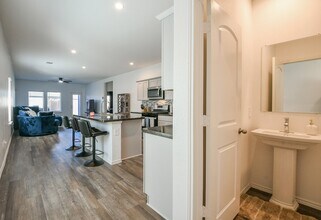 5419 Desert Gln Dr in Spring, TX - Building Photo - Building Photo