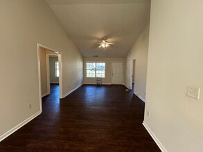 53 Mineral Springs Ln in Newnan, GA - Building Photo - Building Photo