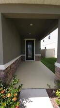 10545 Gliding Eagle Wy in Land O Lakes, FL - Building Photo - Building Photo