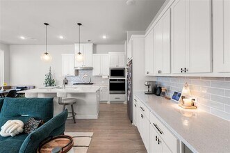 114 Enclave Wy in Richardson, TX - Building Photo - Building Photo