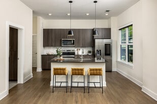 AMLI Brookhaven in Brookhaven, GA - Building Photo