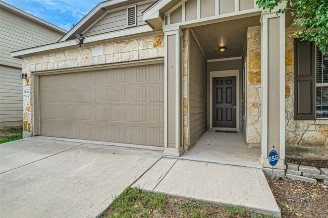 9026 Bowring Park in Converse, TX - Building Photo - Building Photo