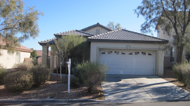 1712 Oak Country Ln