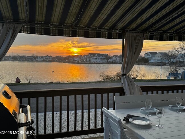 property at 106 Makin Ave