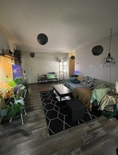 903 11th Ave S, Unit 3 in Hopkins, MN - Foto de edificio - Building Photo