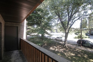 604 Kelly Ave, Unit C