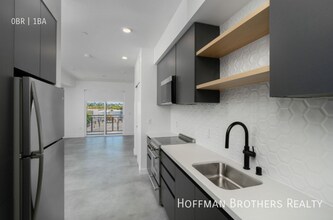 3448 W 43rd St in Los Angeles, CA - Building Photo - Building Photo