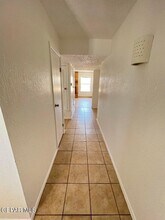 1529 Jim Colbert Ln in El Paso, TX - Foto de edificio - Building Photo