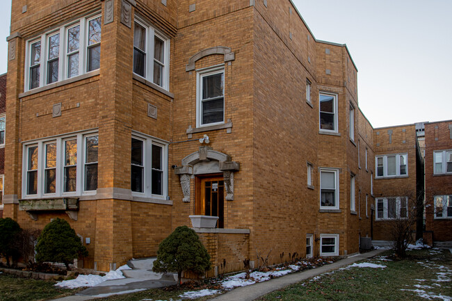 3224 N Keating Ave-Unit -1 in Chicago, IL - Foto de edificio - Building Photo