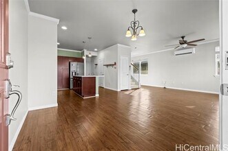 1101 Kukulu St in Kapolei, HI - Building Photo - Building Photo