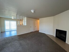 4603 S 72nd E Pl in Tulsa, OK - Building Photo - Building Photo