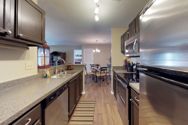 The Cooper in Mount Pleasant, SC - Building Photo - Interior Photo