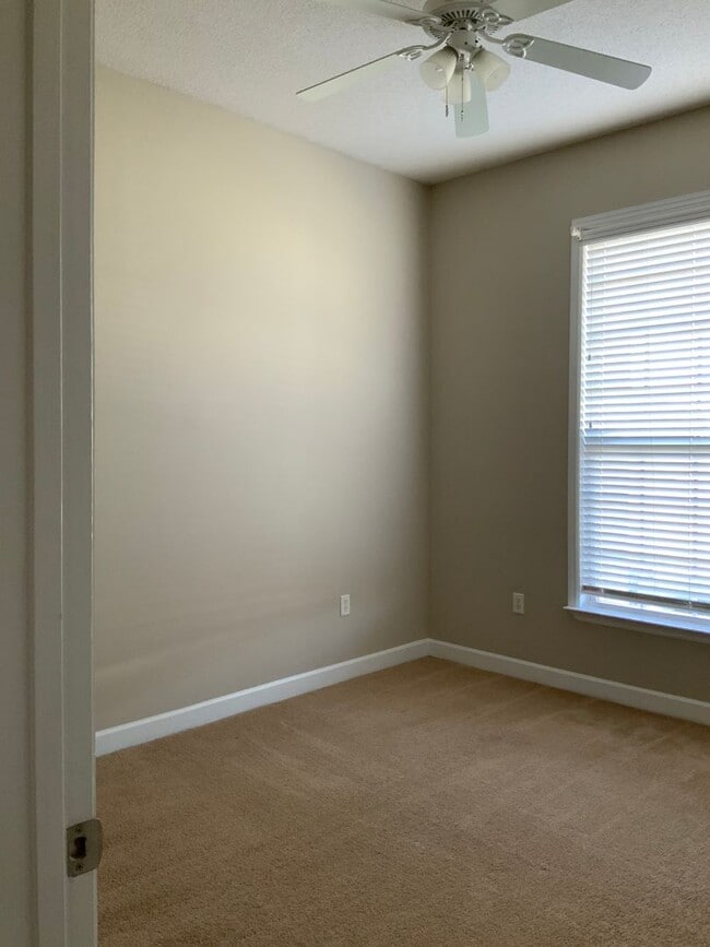234 Hannah Rd in Level Plains, AL - Building Photo - Building Photo