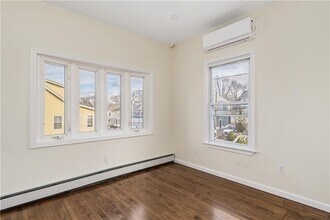 155 Washington Ave in Providence, RI - Building Photo - Building Photo