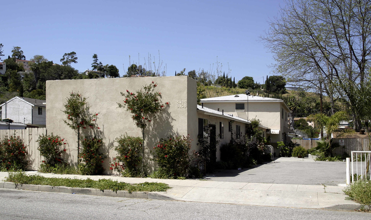 5427-5429 Huntington Dr N in Los Angeles, CA - Foto de edificio