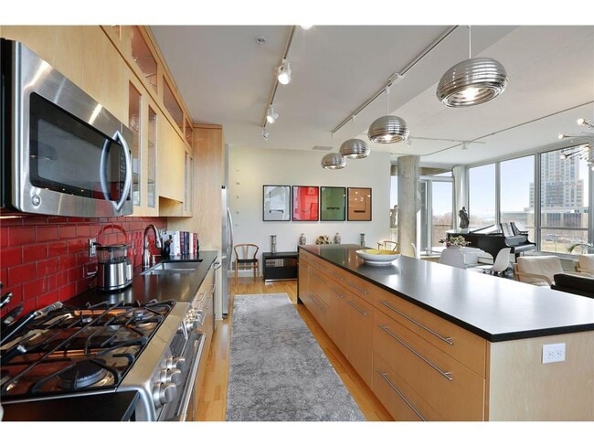 901 S 2nd St in Minneapolis, MN - Building Photo - Building Photo