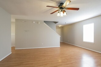 7930 Greens Rd in Humble, TX - Building Photo - Building Photo