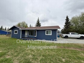 7350 Cantonment Ct in Anchorage, AK - Building Photo