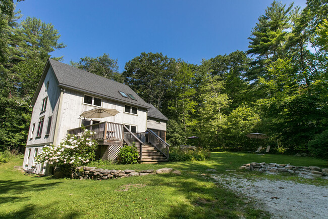 80 Mt Hunger Rd in Monterey, MA - Building Photo - Building Photo