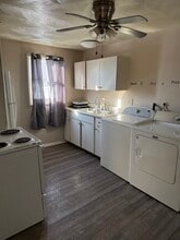 118 Peters Run Rd, Unit Apt 4 in Wheeling, WV - Building Photo - Building Photo