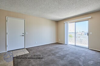 1636 E 6th St in Long Beach, CA - Building Photo - Building Photo