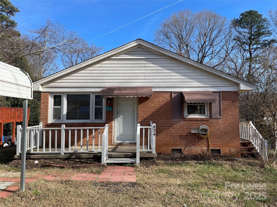 424 E Walnut Ave in Gastonia, NC - Building Photo