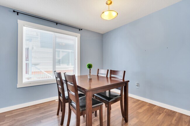 9230 93 Ave in Grande Prairie, AB - Building Photo - Building Photo