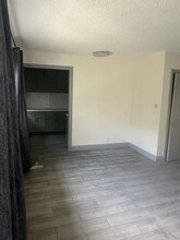St. Marys LLC in Inglewood, CA - Building Photo - Building Photo