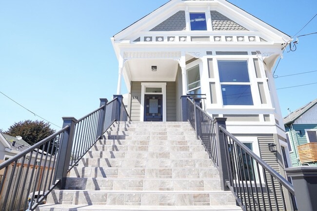972 53rd St in Oakland, CA - Building Photo - Building Photo