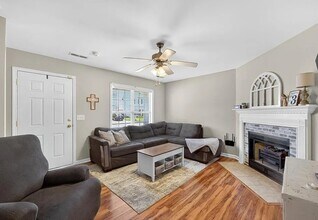 6125 Birkdale Dr in High Point, NC - Building Photo - Building Photo