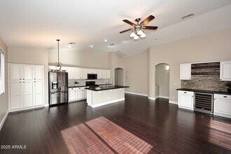 16945 W Manchester Dr in Surprise, AZ - Building Photo - Building Photo