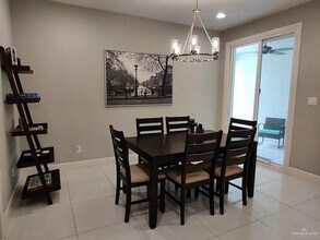 1229 Ozark Ave in McAllen, TX - Building Photo - Building Photo