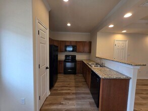 16827 Dancing Ava in Selma, TX - Building Photo - Building Photo