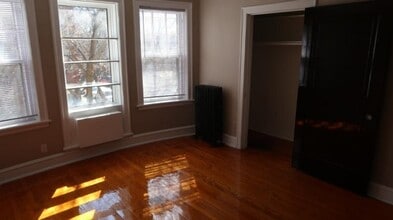 1456 Highland Ave in Chicago, IL - Building Photo - Building Photo