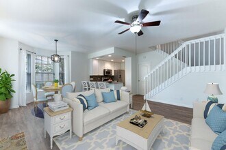 340 Jacaranda Dr in Jupiter, FL - Building Photo - Building Photo